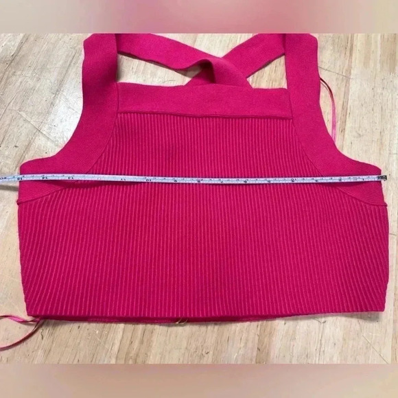 NWT House of Harlow 1960 HOT Pink Crop Top - Perfect for Barbiecore Fashion! - Picture 14 of 16